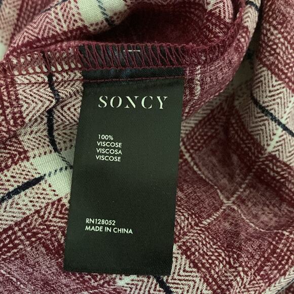 Amazon women long sleeve button down plaid shirt cut out back plus size curvy 1X - Picture 11 of 12